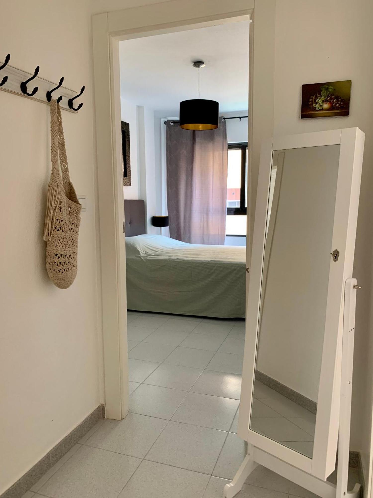 Schoene Wohnung In Zentrum Von Torrevieja Exterior foto